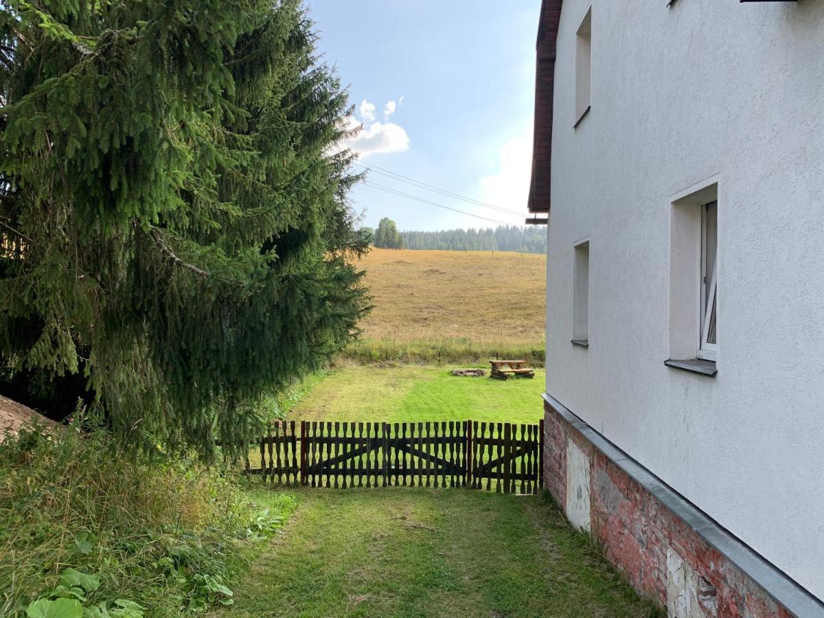Ubytovani U Mateje Horni Blatna Exterior photo